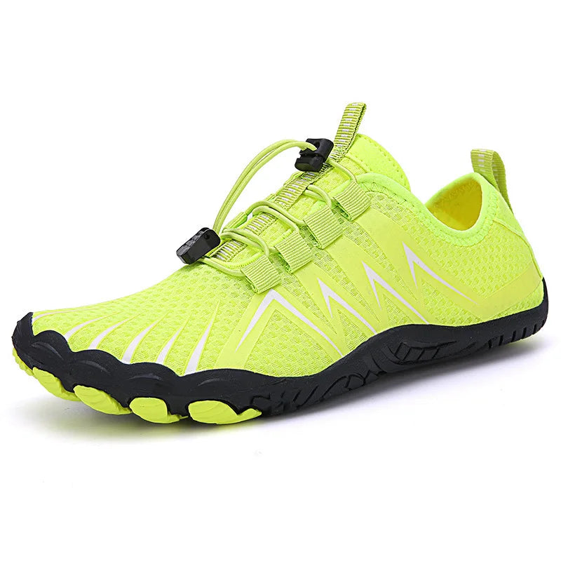 2025 New Outdoor Beach Running Shoes Lightweight and breathable solid color speed non-slip running shoes
