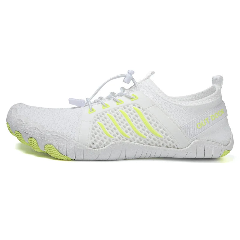 2025 New Outdoor Beach Running Shoes Lightweight and breathable solid color speed non-slip running shoes
