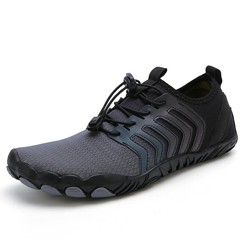 2025 New Outdoor Beach Running Shoes Lightweight and breathable solid color speed non-slip running shoes