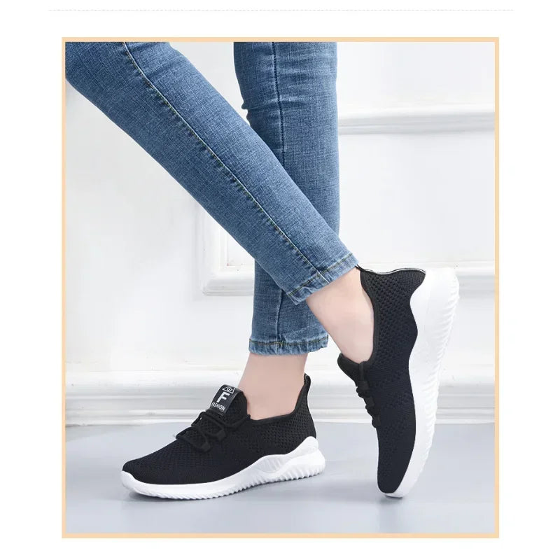 Chaussures de sport décontractées pour femmes en couleurs unies avec empeigne en tricot et semelles souples pour la course à pied, le tennis et les entraînements, idéales pour les voyages